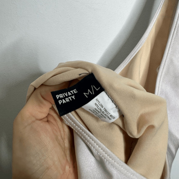 PRIVATE PARTY Holiday In The Sun One Piece Swimsuit white low back cheeky M/L - Picture 7 of 7